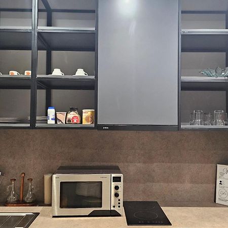 Tam Serviced Studio Apartments Next To Blloku Tirana Exterior foto