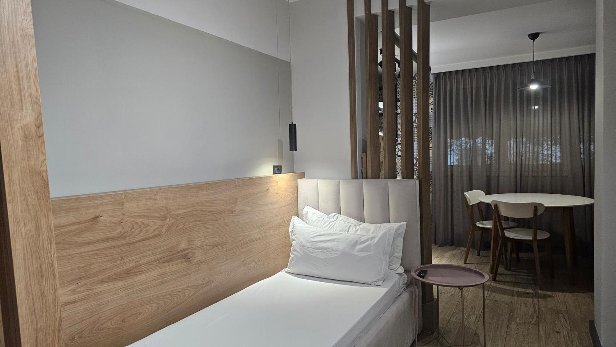 Tam Serviced Studio Apartments Next To Blloku Tirana Exterior foto